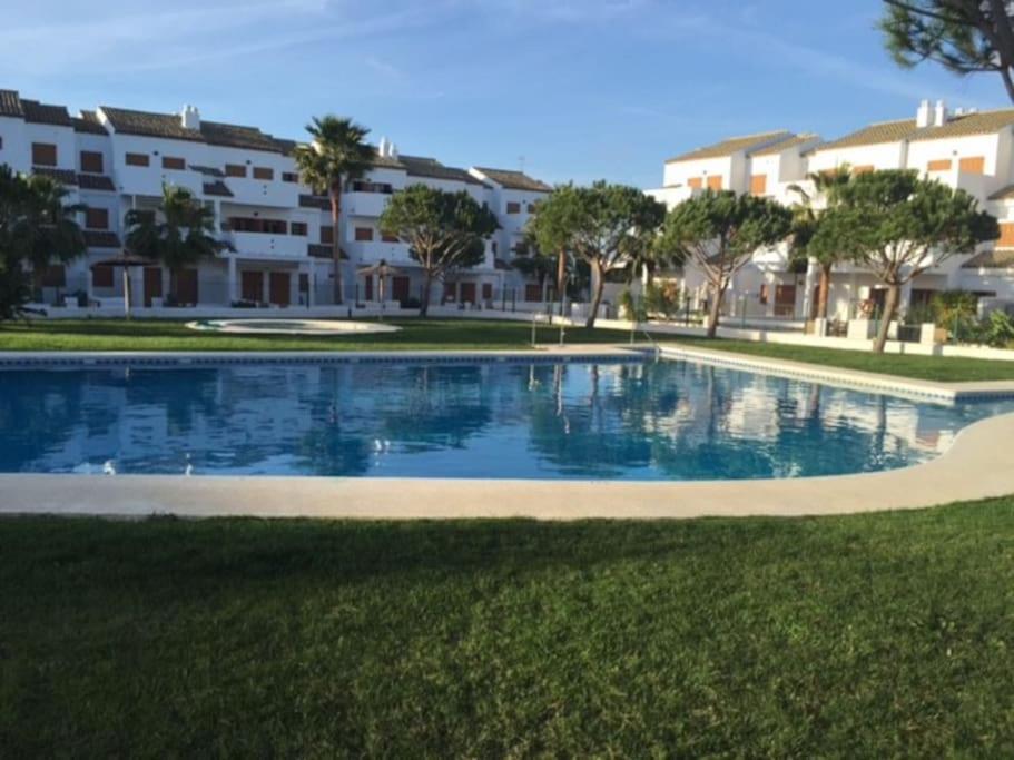 Precioso Apartamento A 700 M Del Mar Chiclana de la Frontera Exteriér fotografie