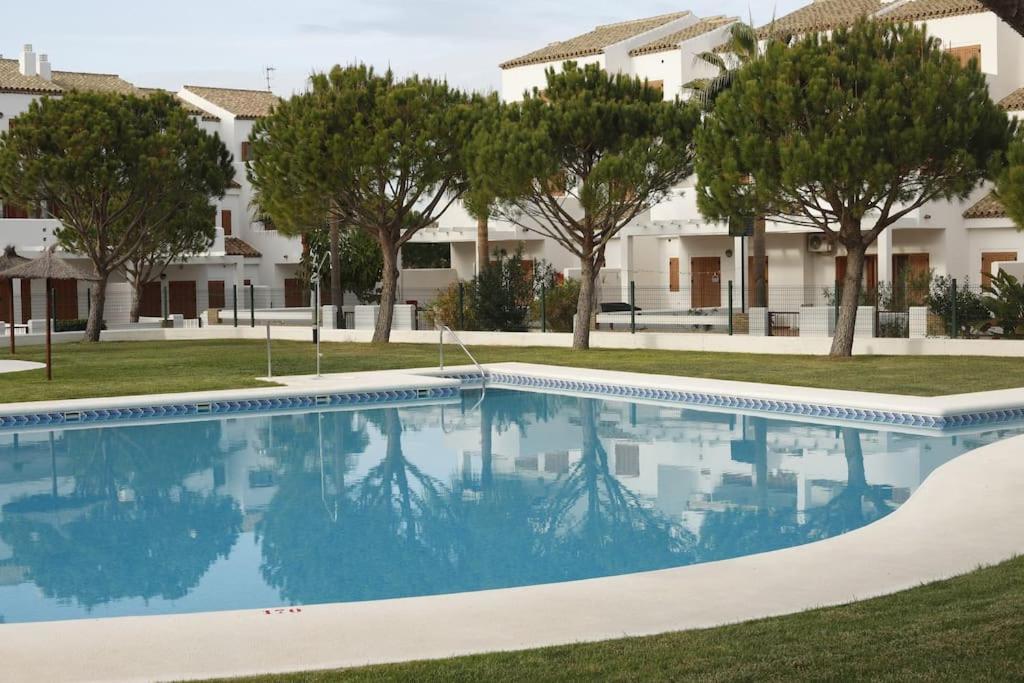 Precioso Apartamento A 700 M Del Mar Chiclana de la Frontera Exteriér fotografie
